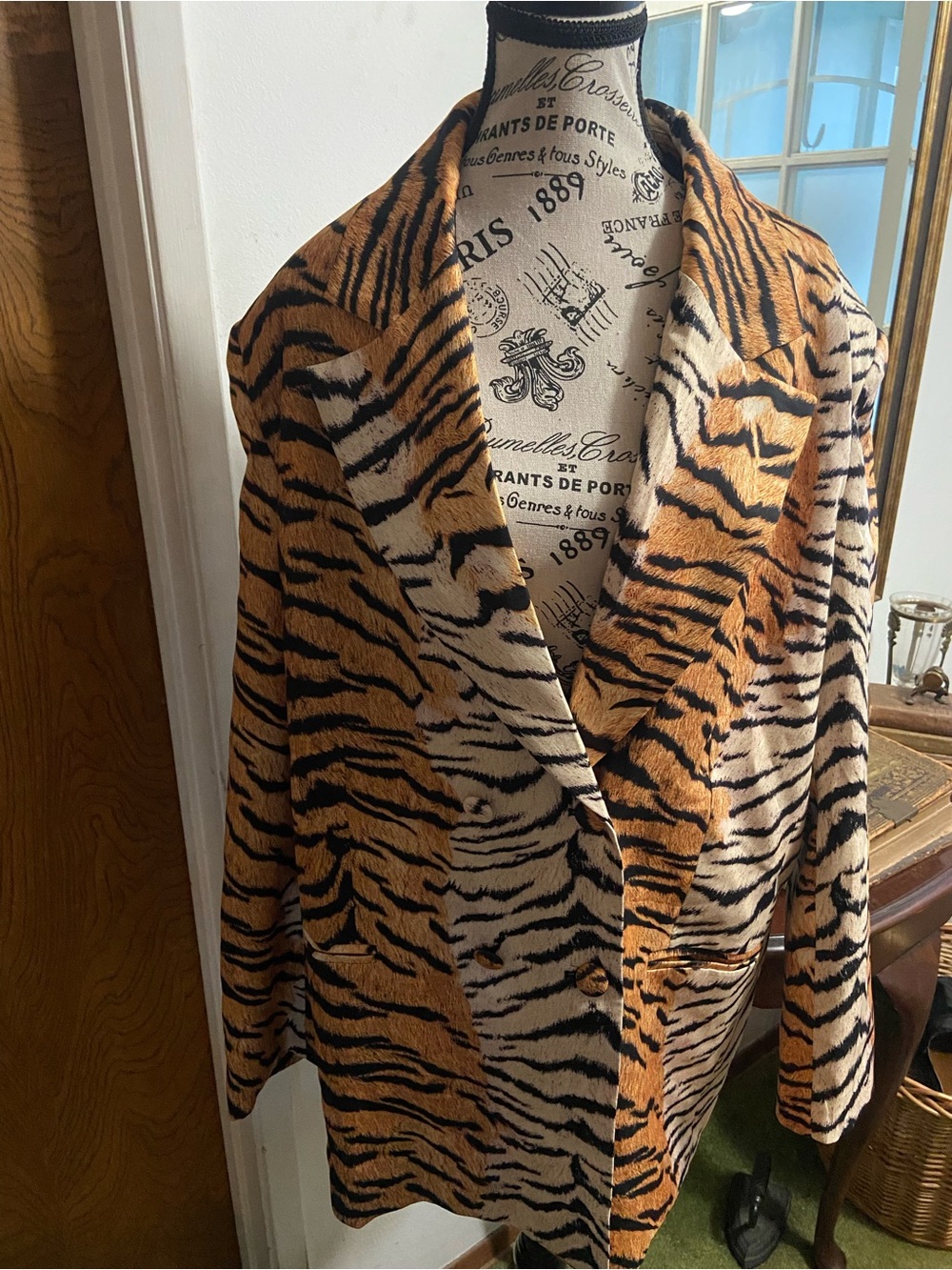 Who What Wear Tiger-Print Open Blazer in Tan and Black